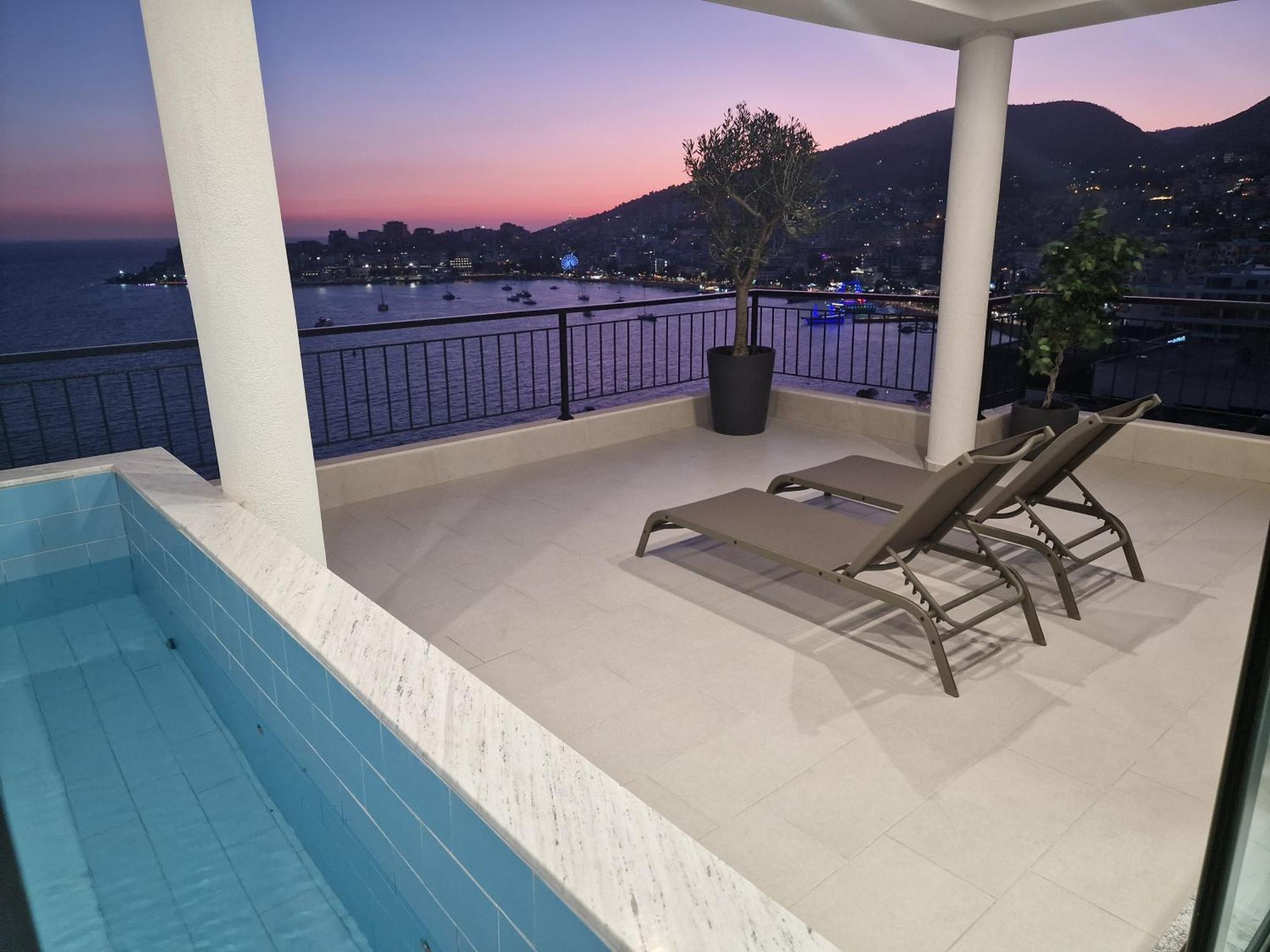 Joanna Suites Sarande Exterior photo